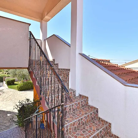 With Pool In Galizana-istrien 38997